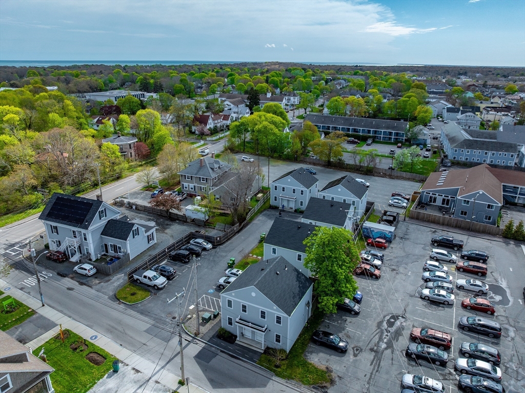 39 Pearl Street Barnstable, MA 02601 - Photo 9 of 34