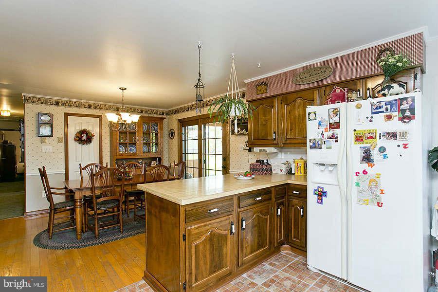 1455 Chestnut Grove Road Winchester, VA 22603 - Photo 10 of 29 Interior (General)