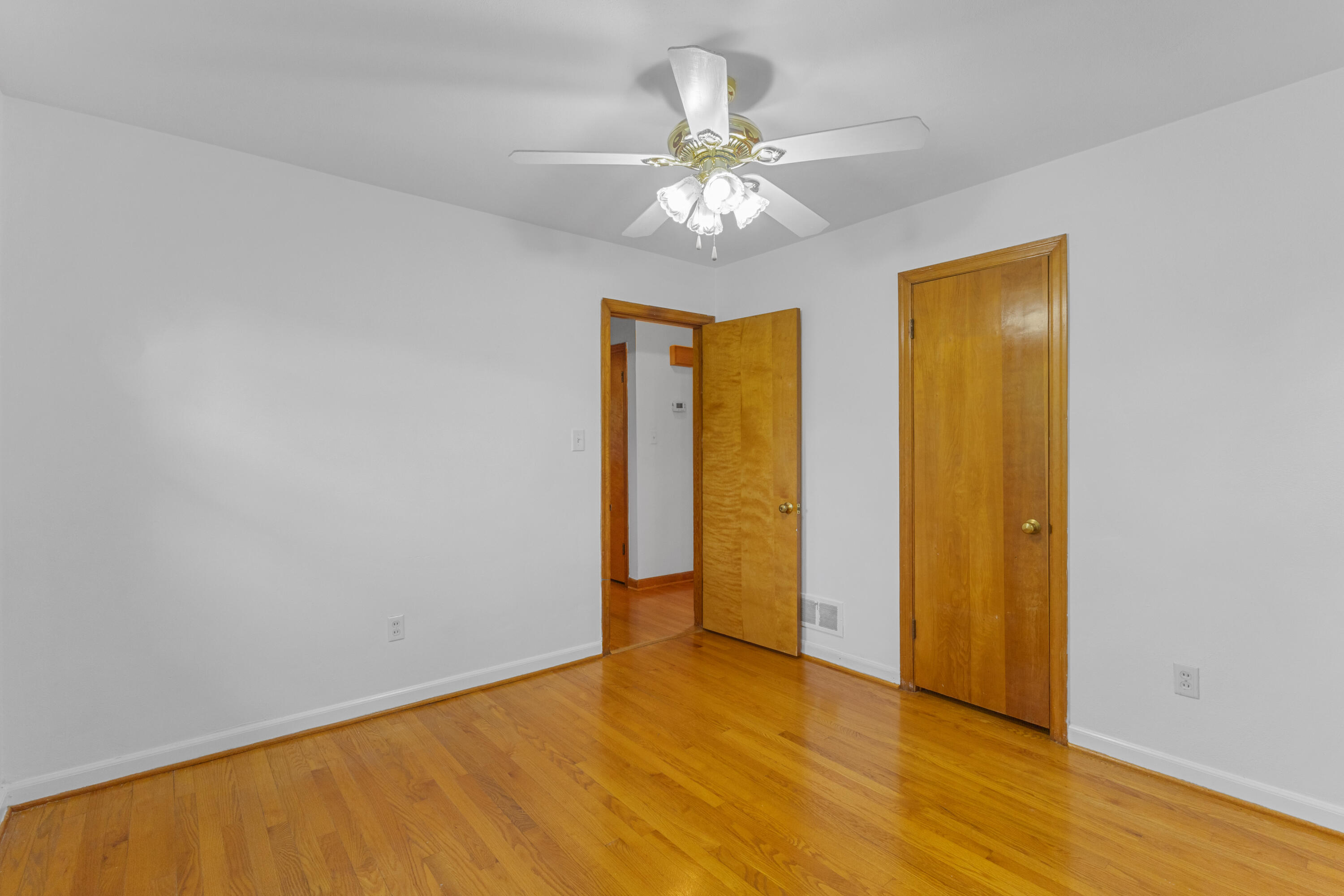 6935 Tinkerdale Road Roanoke, VA 24019 - Photo 26 of 33 Bedroom3