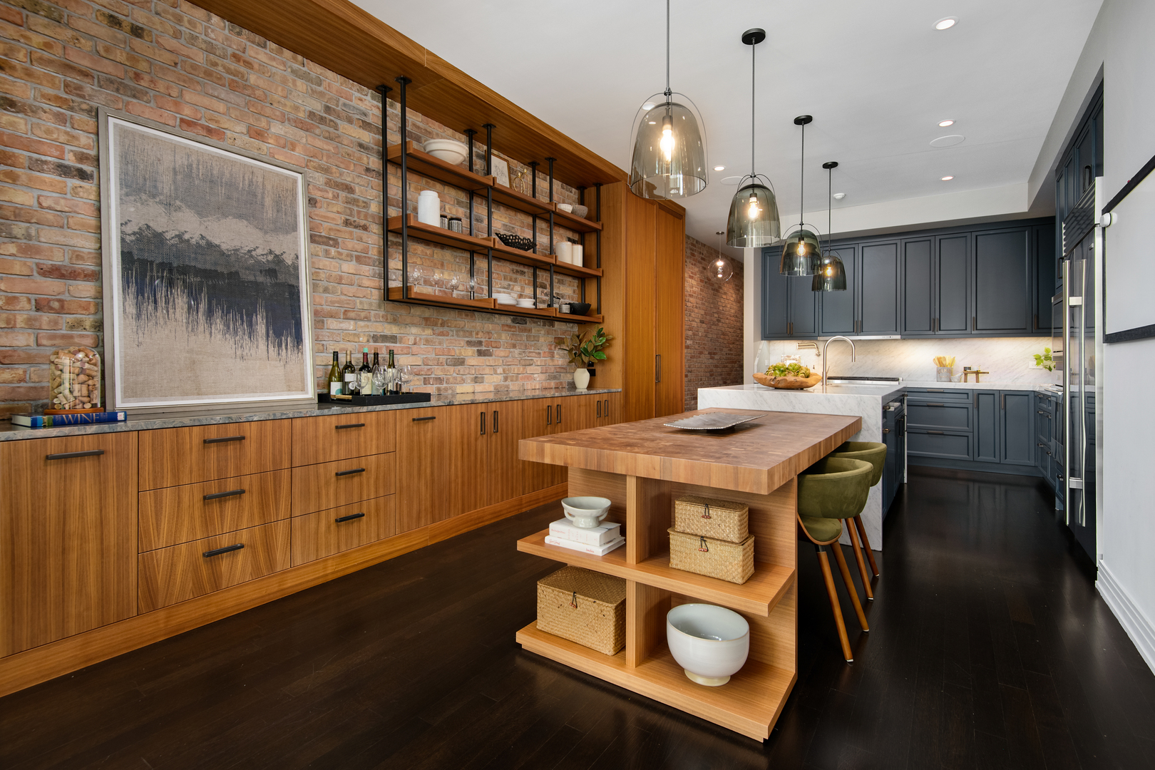 416 West Deming Place, Unit 4 Chicago, IL 60614 - Photo 12 of 36 a kitchen with a table chairs and a wooden floor