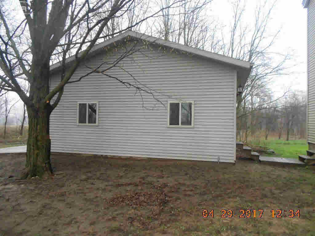 6551 Pattison Road Mayville, MI 48744 - Photo 3 of 20 21288979-2.JPG