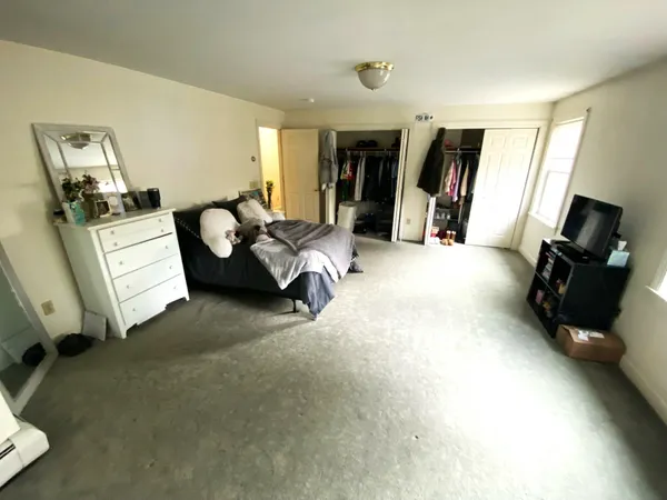 $3,295 | 11 Horne Street, Dover, NH 03820