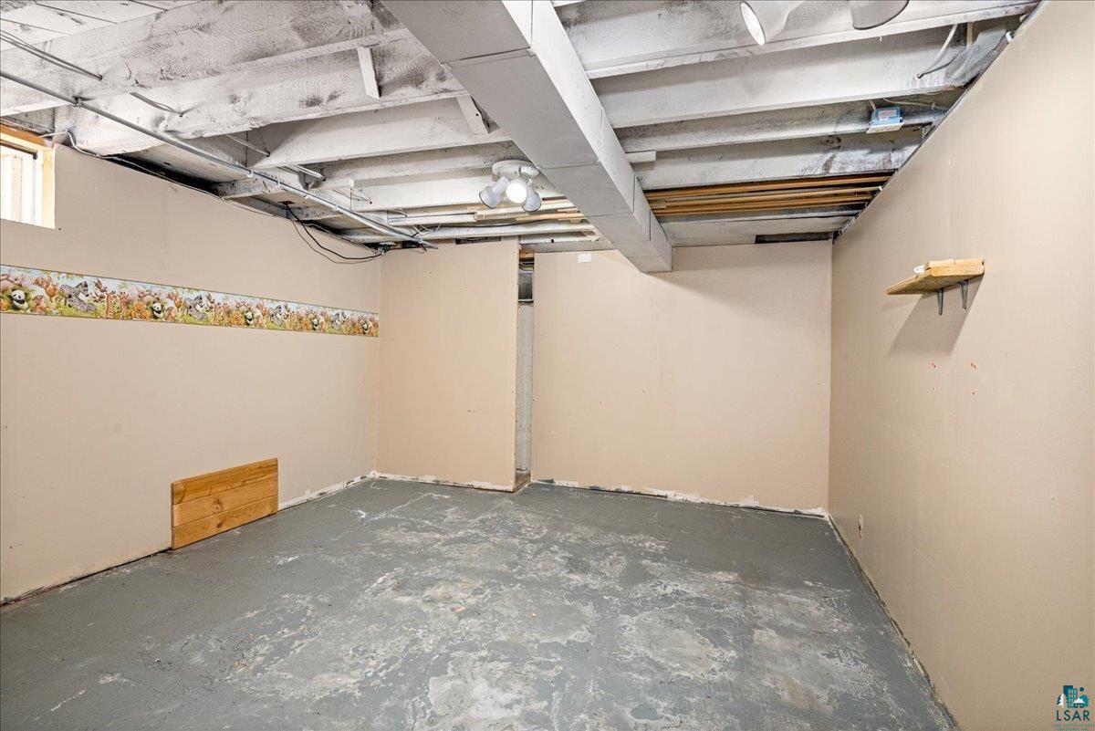 216 3rd Street Cloquet, MN 55720 - Photo 22 of 46 Great potential for a future bedroom!