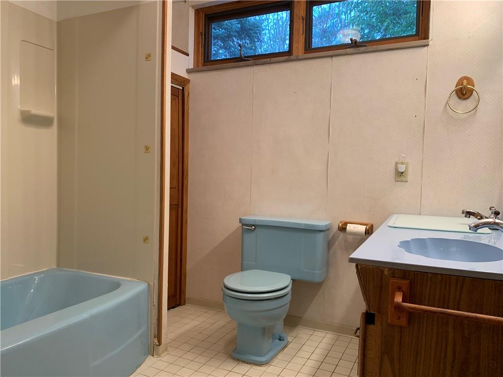 1034 Prospect Road Pittsburgh, PA 15227 - Photo 19 of 25 Gallery Image 19