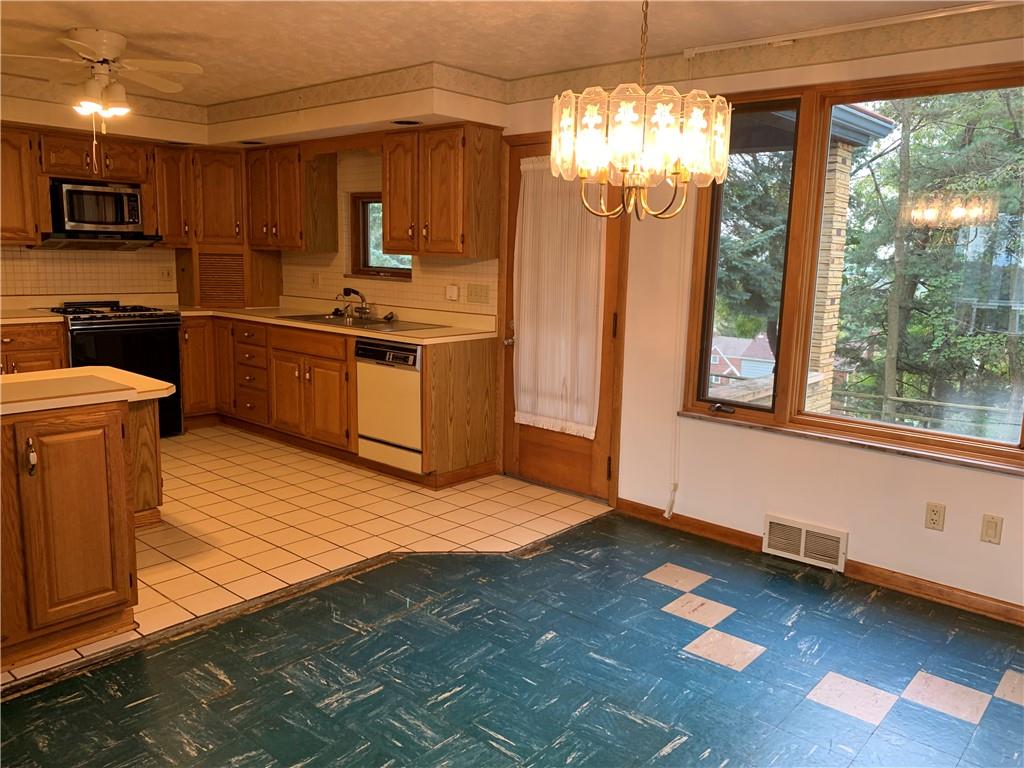 1034 Prospect Road Pittsburgh, PA 15227 - Photo 8 of 25 Gallery Image 8