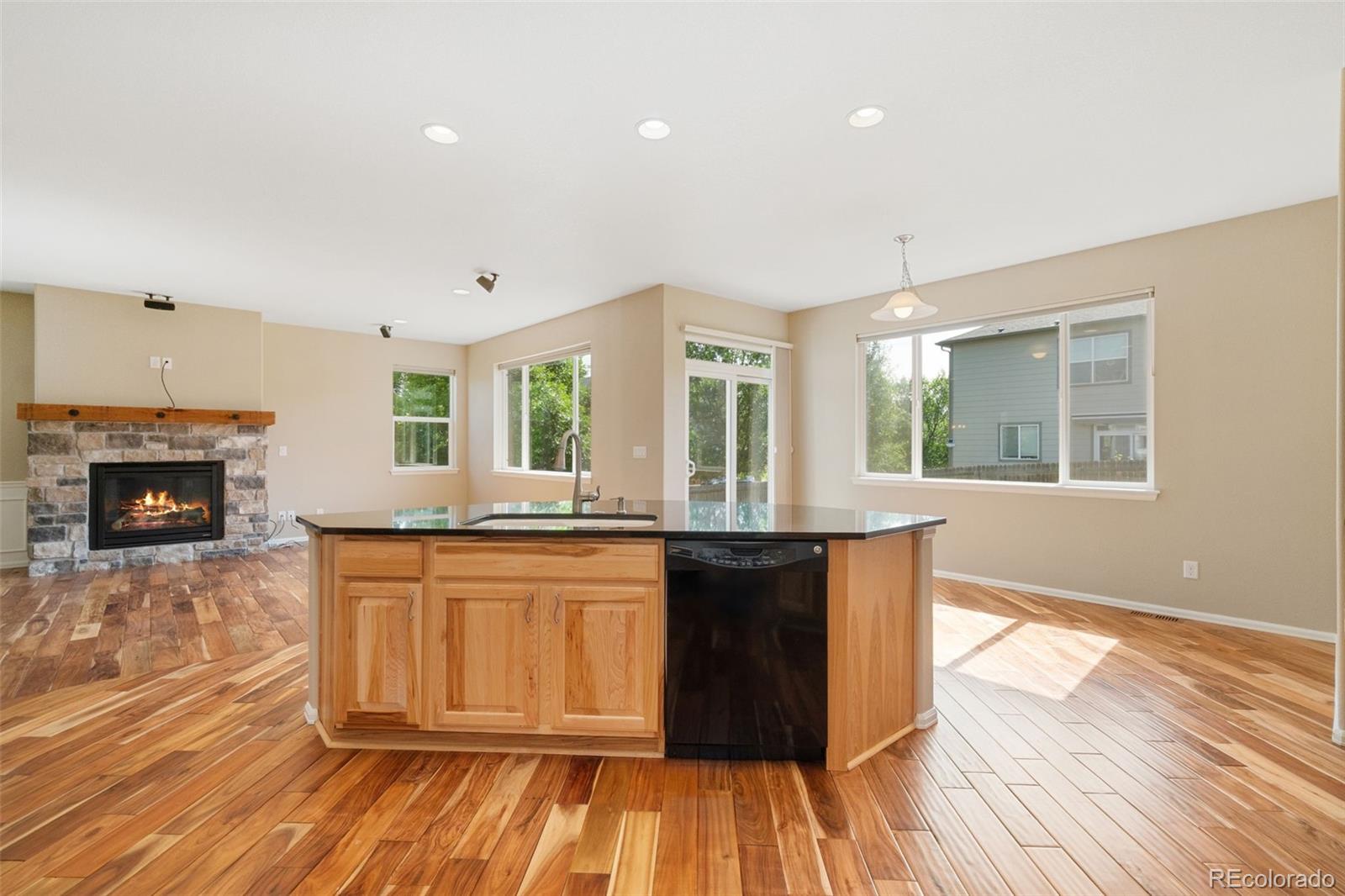 5894 Graphite Street Timnath, CO 80547 - Photo 13 of 39