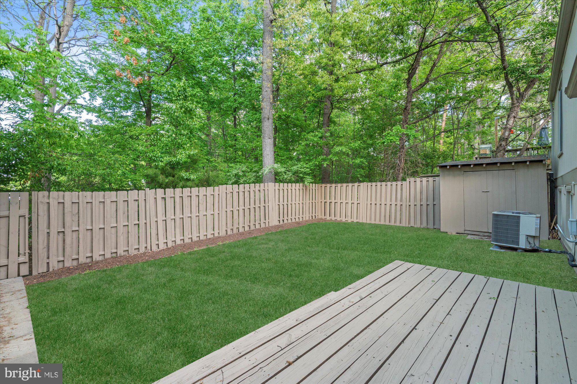2228 Cocquina Drive Reston, VA 20191 - Photo 31 of 36