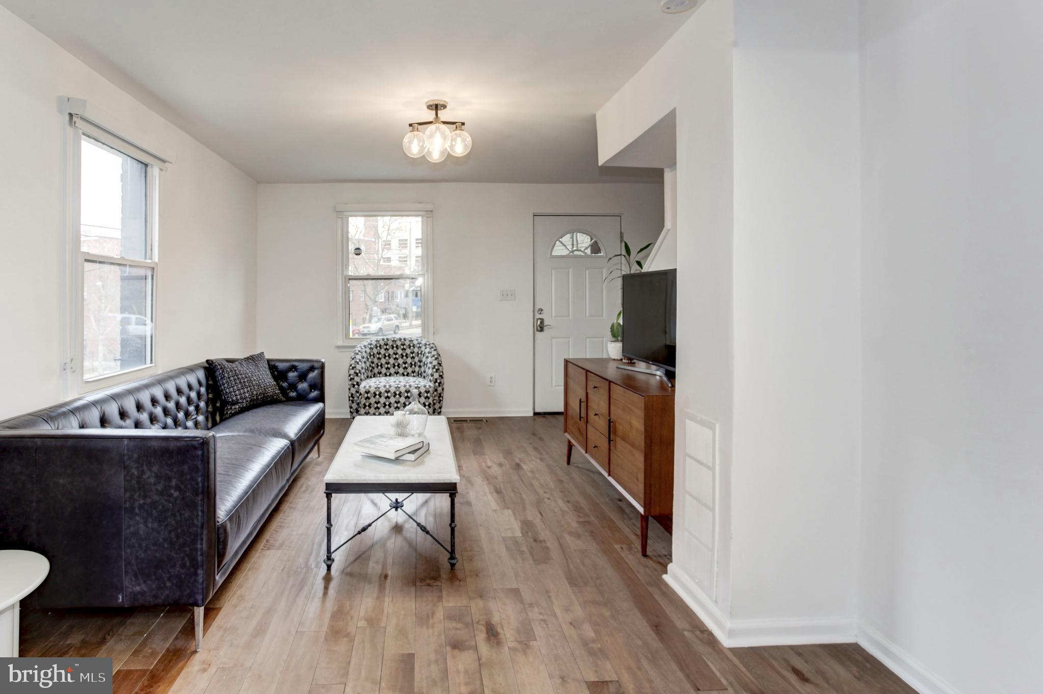 5173 Sheriff Road Northeast Washington, DC 20019 - Photo 1 of 35 Living Room