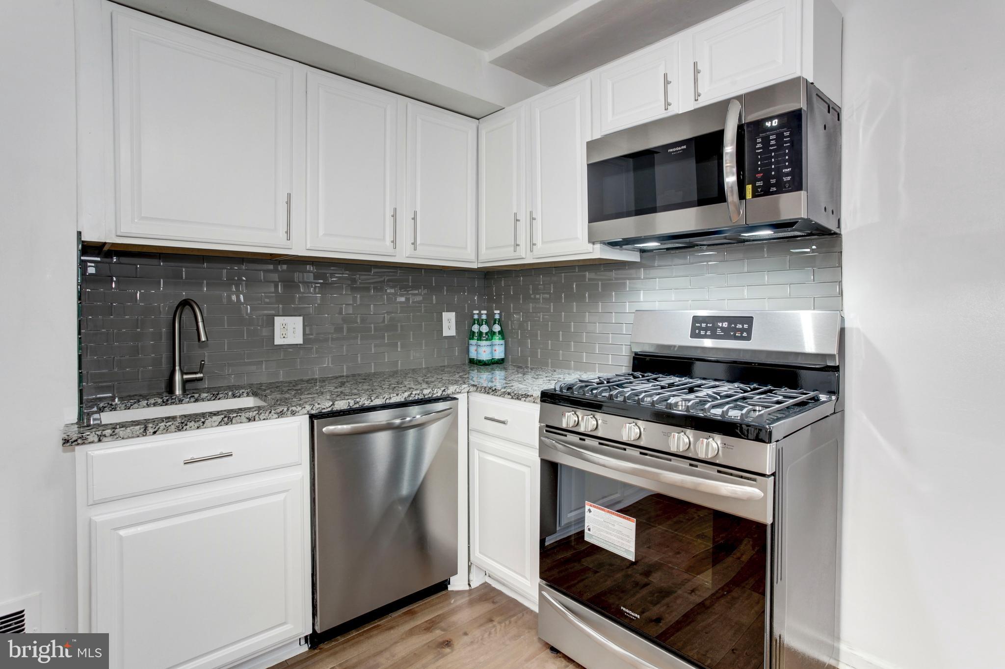 5173 Sheriff Road Northeast Washington, DC 20019 - Photo 8 of 35 Kitchen