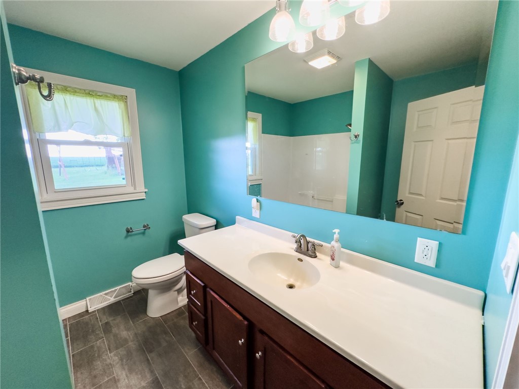 16481 Hadley Road Sumner, IL 62466 - Photo 18 of 45