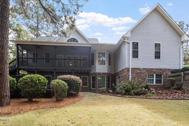 a view of a house with a outdoor space