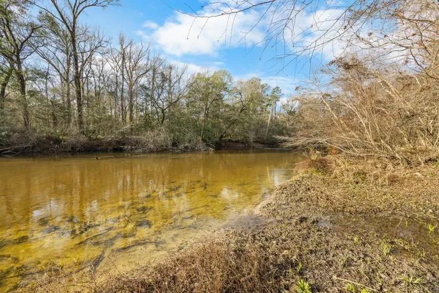 $39,995 | 6220 River Loop Drive, Crestview, FL 32536