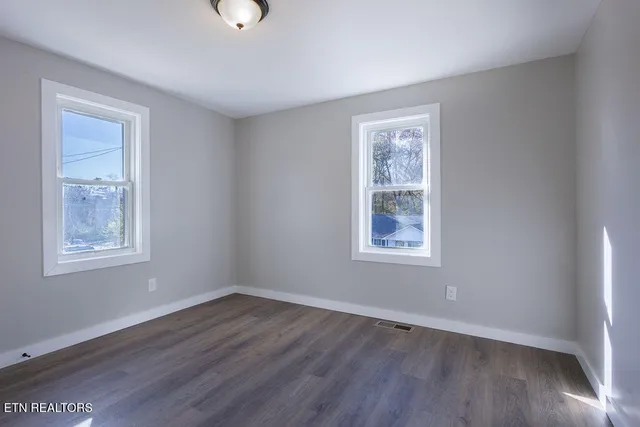 $319,000 | 1226 Ohio Avenue, Knoxville, TN 37921