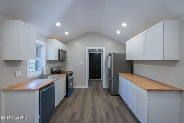 $319,000 | 1226 Ohio Avenue, Knoxville, TN 37921