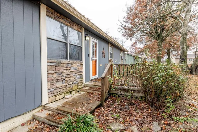 $165,000 | 33 Century Parkway, Neodesha, KS 66757