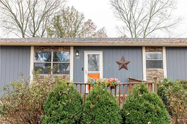 $165,000 | 33 Century Parkway, Neodesha, KS 66757