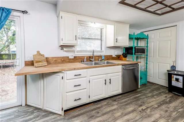 $165,000 | 33 Century Parkway, Neodesha, KS 66757