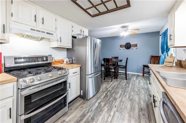 $165,000 | 33 Century Parkway, Neodesha, KS 66757