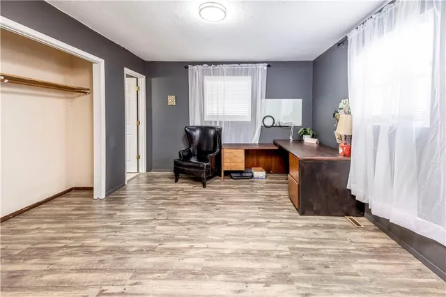 $165,000 | 33 Century Parkway, Neodesha, KS 66757