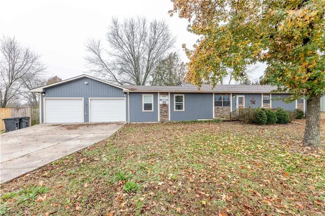 $165,000 | 33 Century Parkway, Neodesha, KS 66757