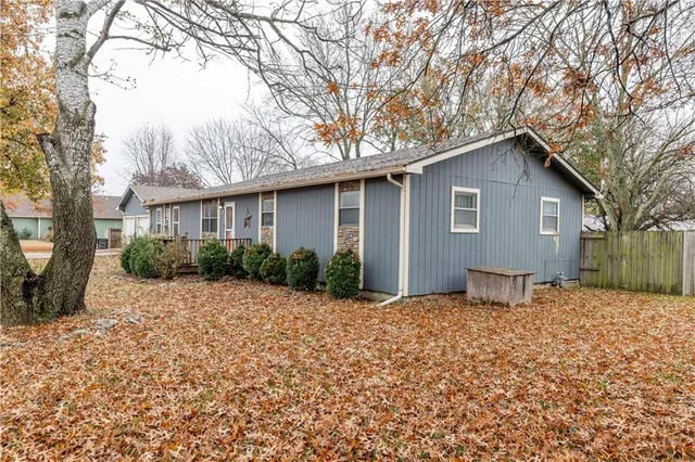 $165,000 | 33 Century Parkway, Neodesha, KS 66757