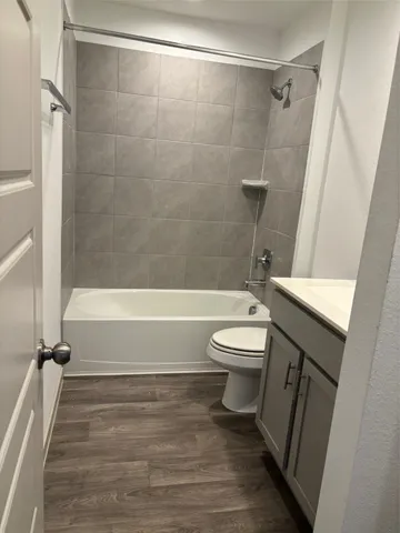 $2,300 | 1715 Plantation Place, Baytown, TX 77523