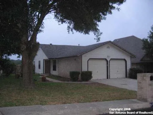 $1,775 | 4410 Putting Green, San Antonio, TX 78217