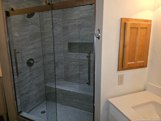 $1,775 | 4410 Putting Green, San Antonio, TX 78217