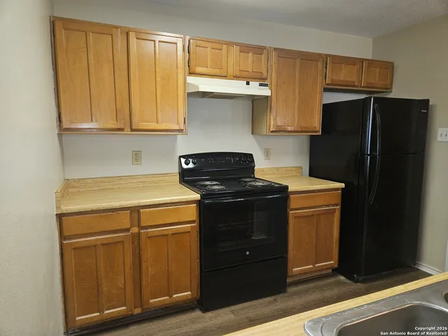 $1,775 | 4410 Putting Green, San Antonio, TX 78217