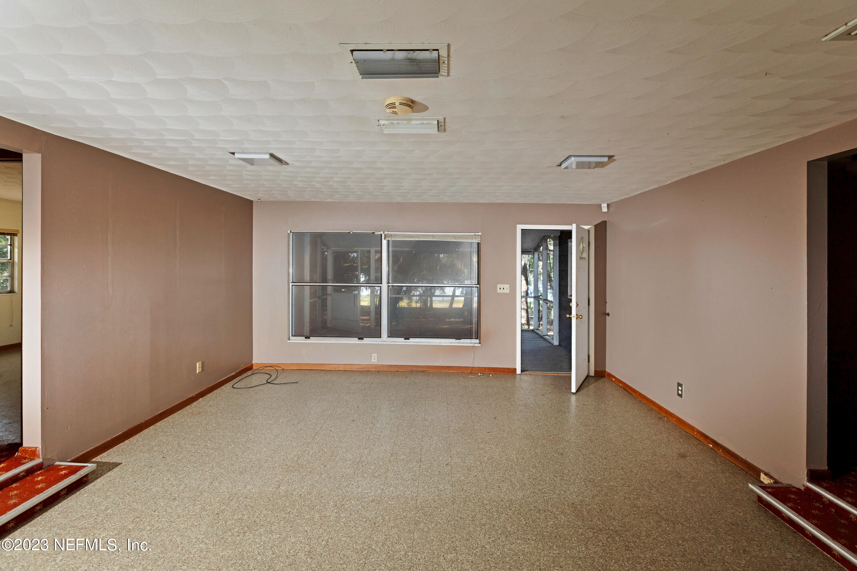 5665 White Sands Road Keystone Heights, FL 32656 - Photo 13 of 96 Living Room