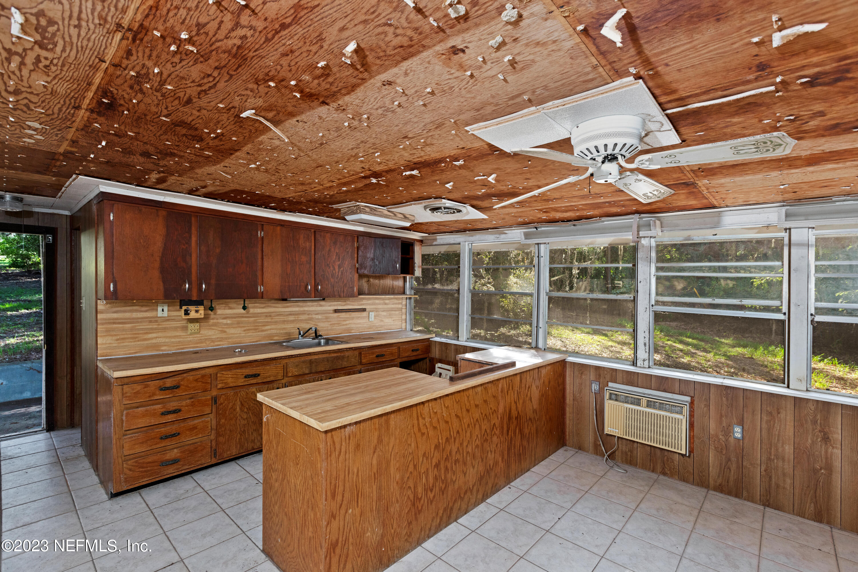 5665 White Sands Road Keystone Heights, FL 32656 - Photo 39 of 96 Kitchen
