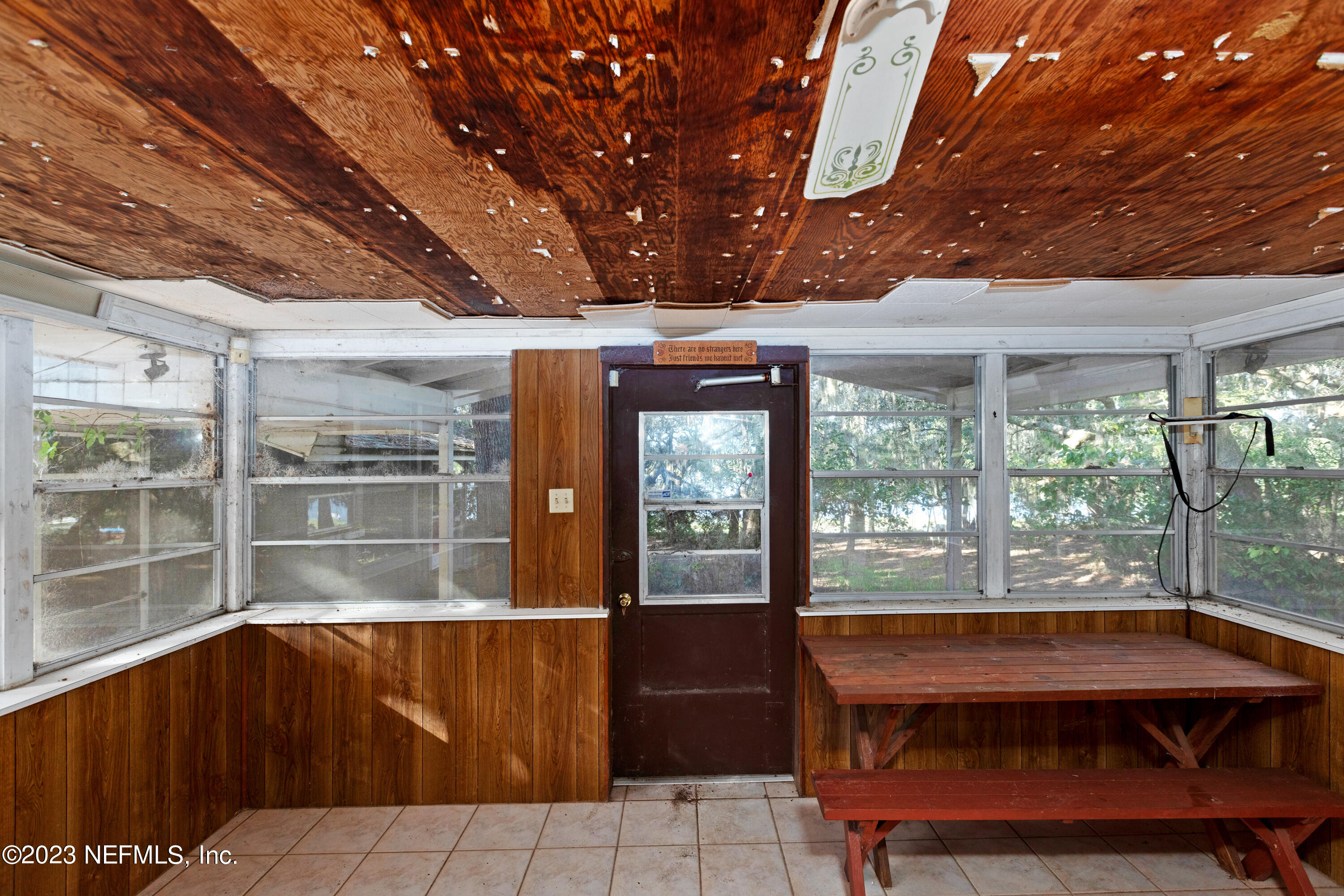 5665 White Sands Road Keystone Heights, FL 32656 - Photo 40 of 96 Kitchen Building
