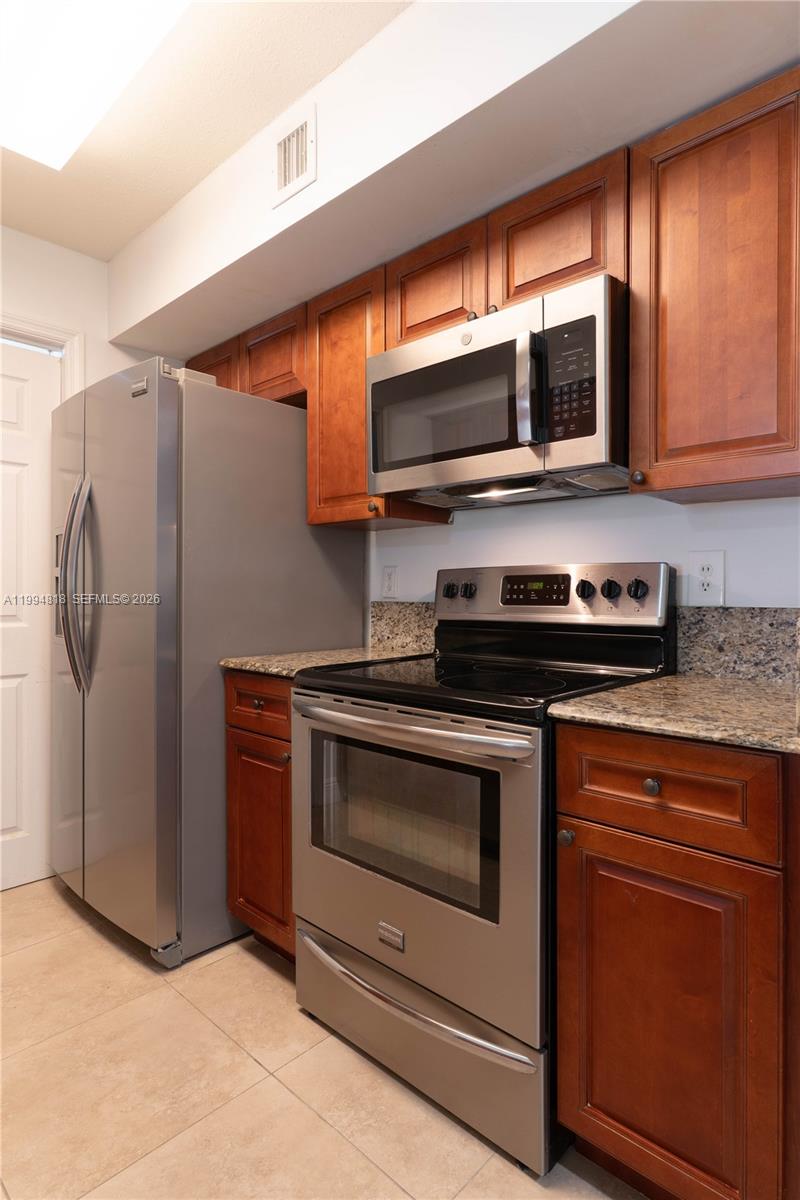 875 Riverside Drive, Unit 715 Coral Springs, FL 33071 - Photo 9 of 24