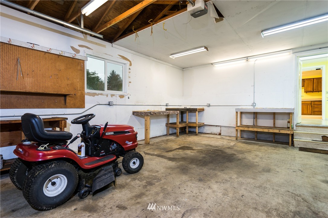 9232 Collins Road Sedro-Woolley, WA 98284 - Photo 12 of 19 Gallery Image 12