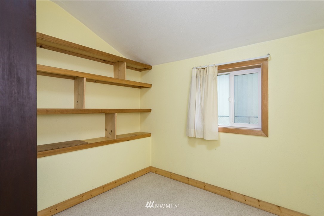 9232 Collins Road Sedro-Woolley, WA 98284 - Photo 7 of 19 Gallery Image 7