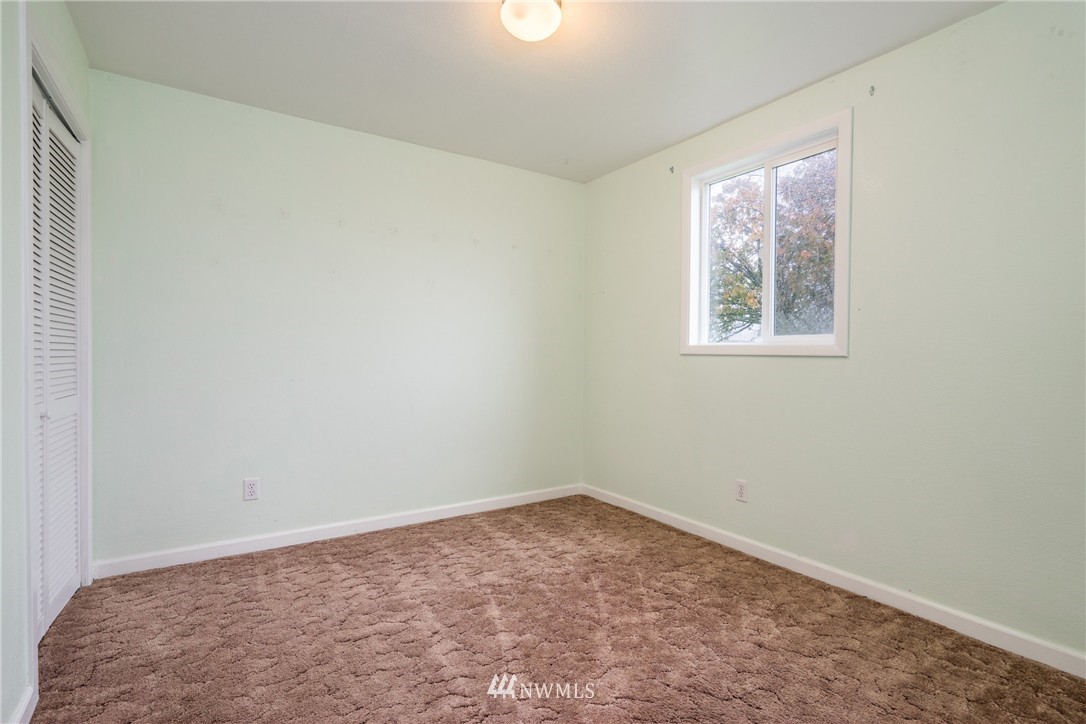 9232 Collins Road Sedro-Woolley, WA 98284 - Photo 8 of 19 Gallery Image 8