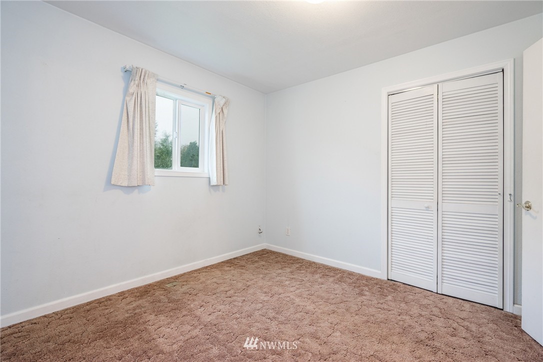9232 Collins Road Sedro-Woolley, WA 98284 - Photo 10 of 19 Gallery Image 10