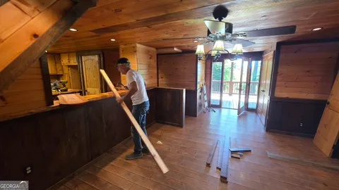 $875,000 | 356 Arbor Crk Trail, Mineral Bluff, GA 30559