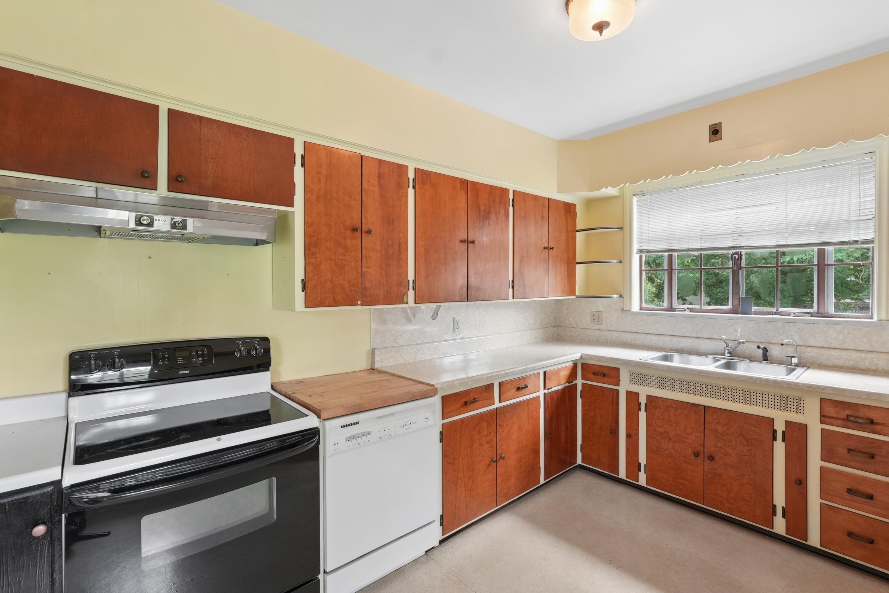 2050 Upper Chelsea Road Columbus, OH 43221 - Photo 30 of 62