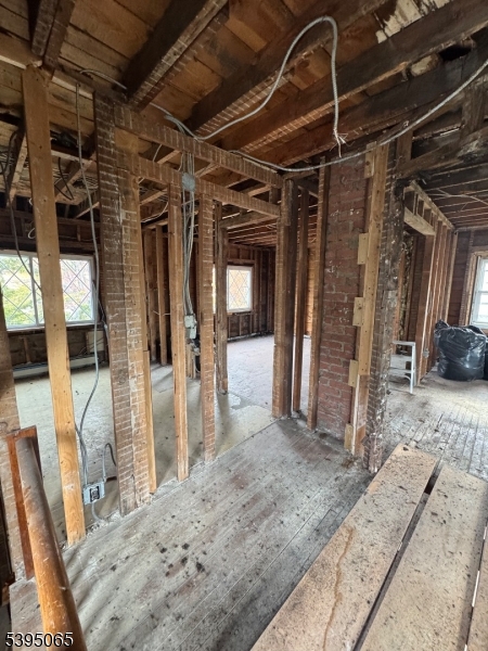 898 Lancaster Road Ridgefield, NJ 07657 - Photo 6 of 7