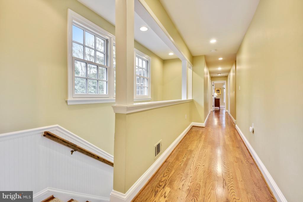 1101 Rolandvue Road Towson, MD 21204 - Photo 19 of 30 Interior (General)