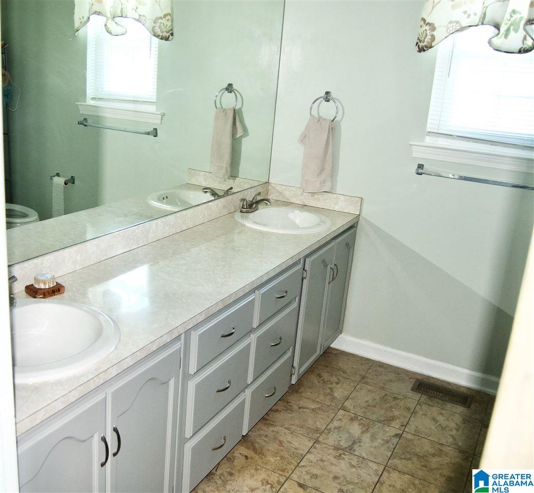 2151 Mahaffey Road Kimberly, AL 35091 - Photo 19 of 43