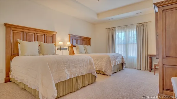 $5,000 | 15 Via Pendio Drive, Unit D15, Sunrise Beach, MO 65079