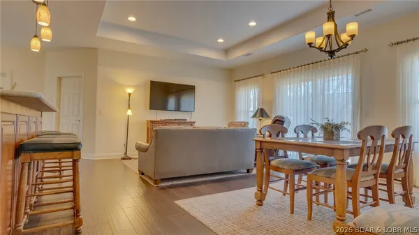 $5,000 | 15 Via Pendio Drive, Unit D15, Sunrise Beach, MO 65079