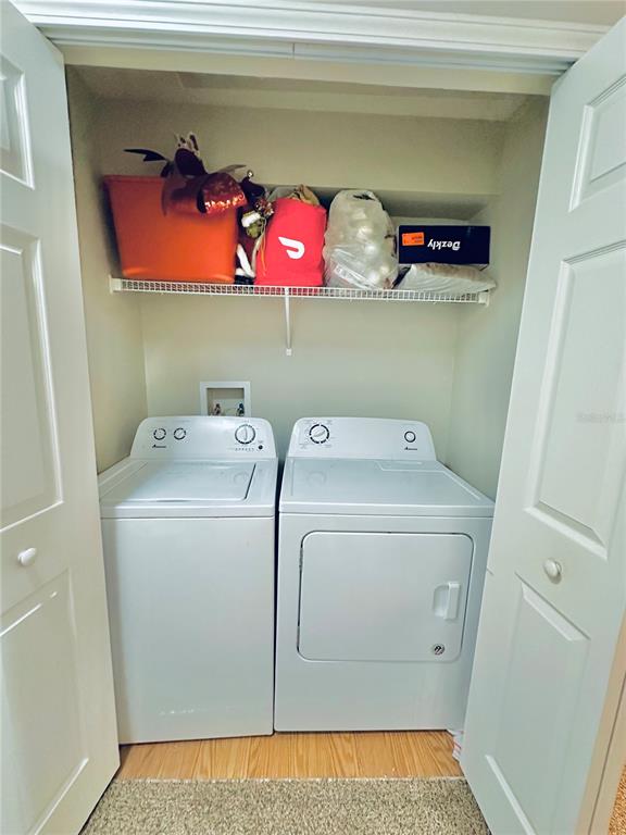 4411 Banyan Tree Place Riverview, FL 33578 - Photo 22 of 27 a utility room with dryer and washer