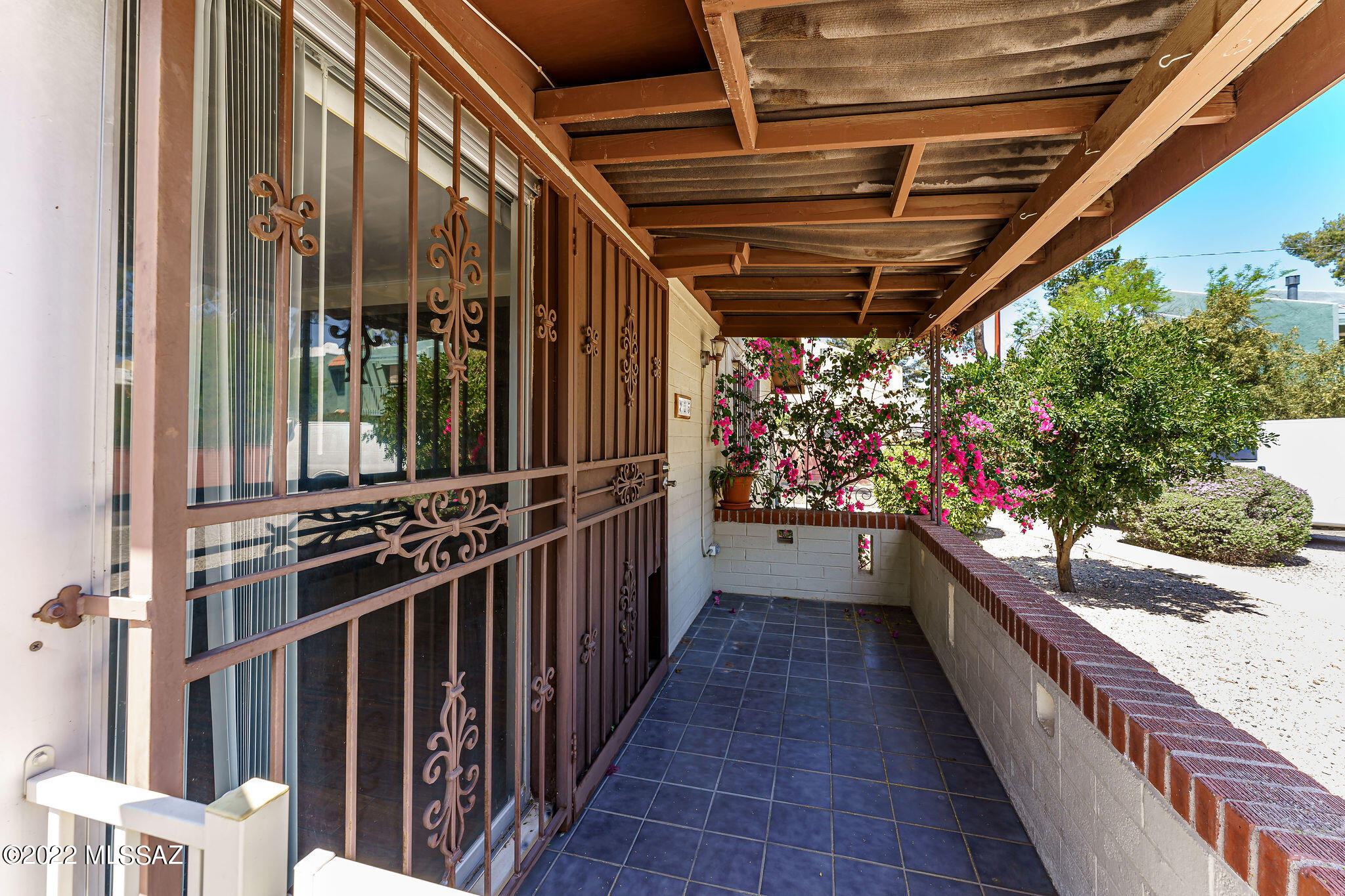 1002 South Kolb Road, Unit 15 Tucson, AZ 85710 - Photo 3 of 32