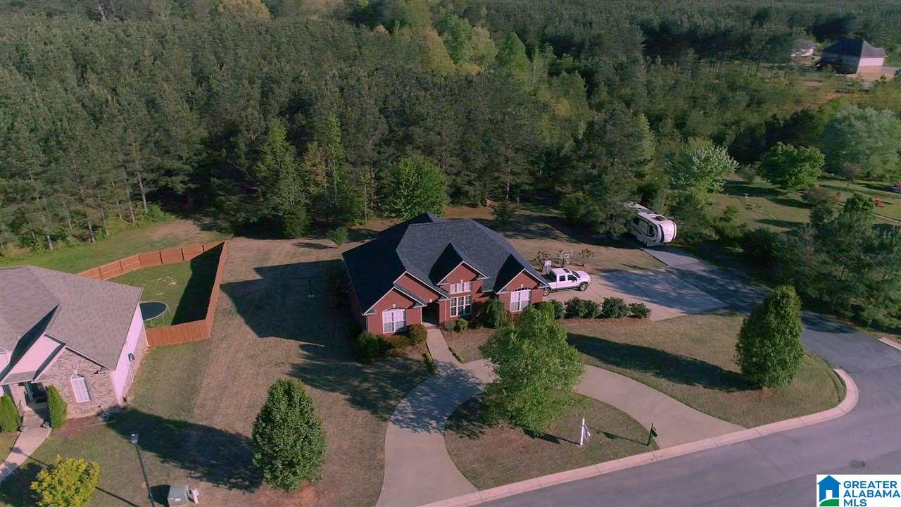 750 Ridgefield Way Odenville, AL 35120 - Photo 3 of 38