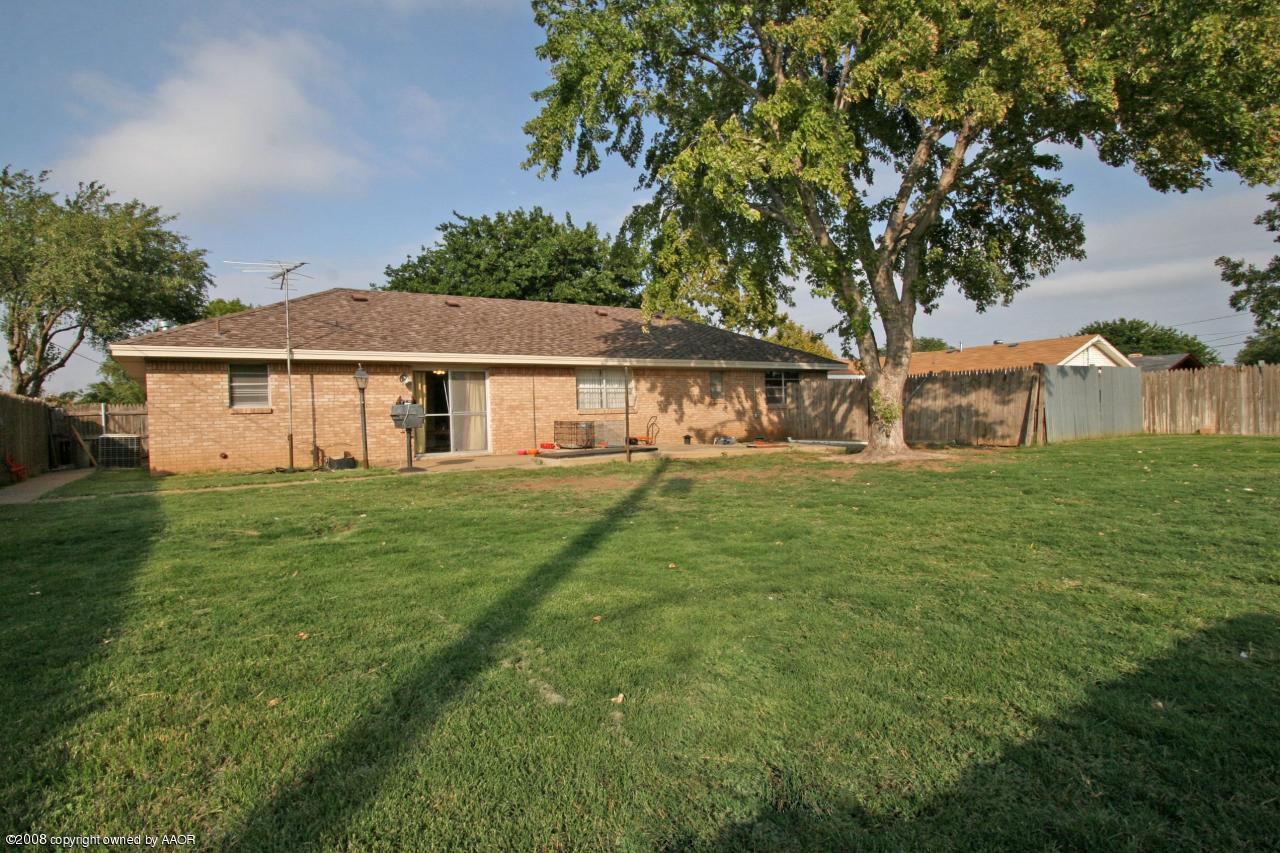 2821 Armand Street Amarillo, TX 79110 - Photo 13 of 13 Back Yard