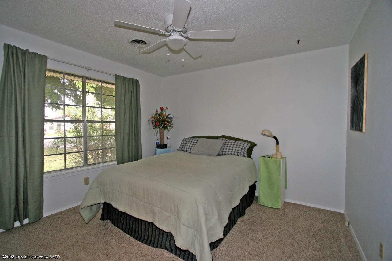 2821 Armand Street Amarillo, TX 79110 - Photo 8 of 13 Master Bedroom