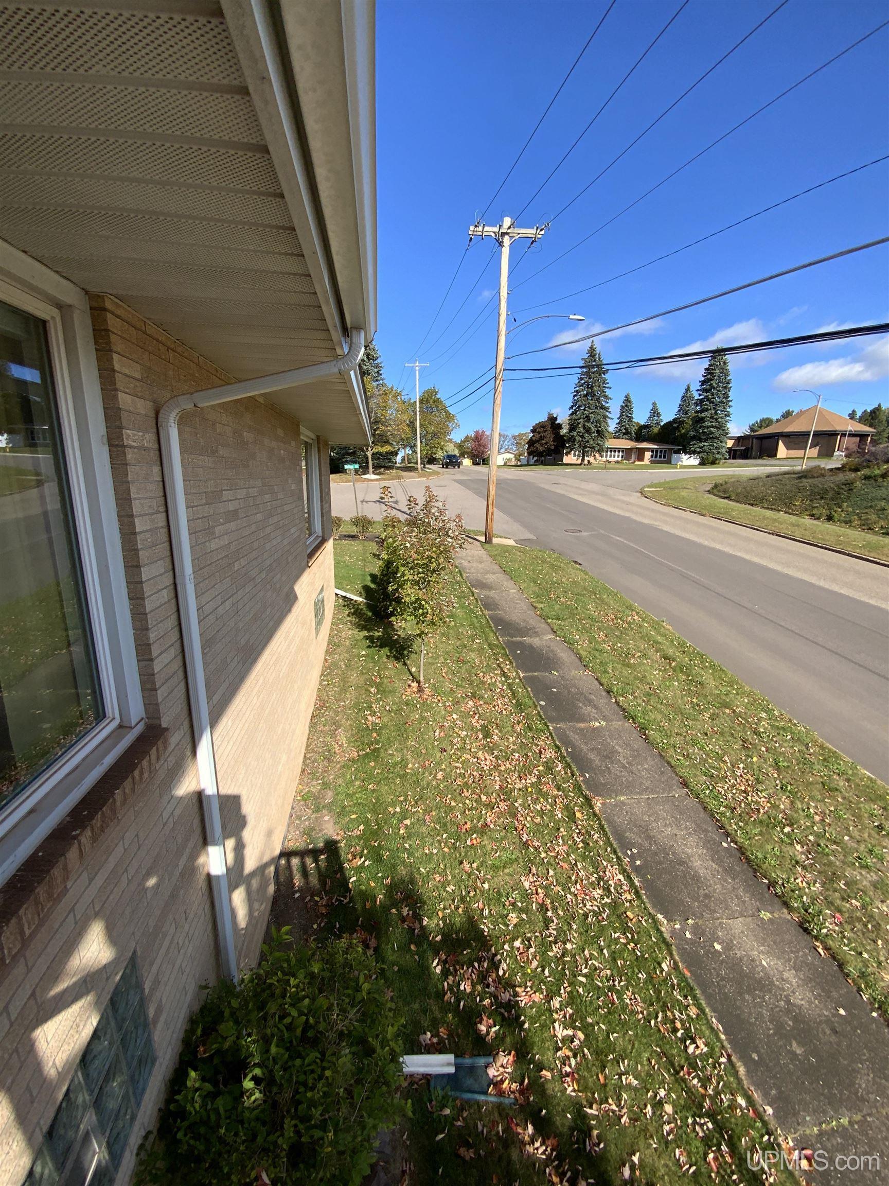 684 Mather Avenue Ishpeming, MI 49849 - Photo 47 of 54